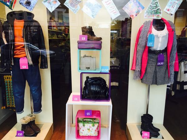 Jonboyrex's tweet image. Awesome window display at #scopefolkestone @scope bright &amp;amp; very seasonal! 👍💜