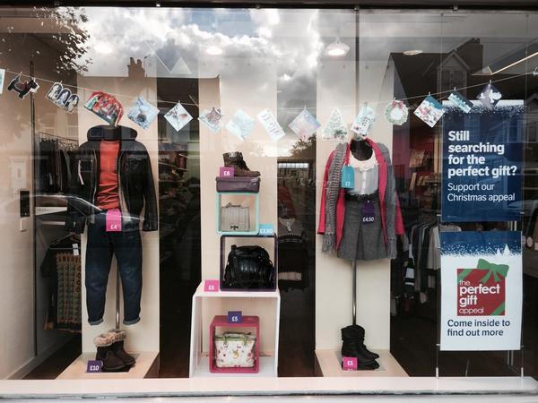 Jonboyrex's tweet image. Awesome window display at #scopefolkestone @scope bright &amp;amp; very seasonal! 👍💜