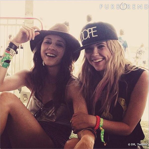 AddictPll_ tweet picture