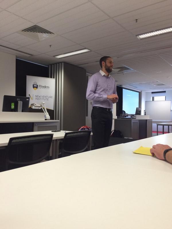 CoderciseYT's tweet photo. Venture Dorm pitches about to start. @lendaskilldhand is number 9! http://t.co/RtyQRbZ2cM