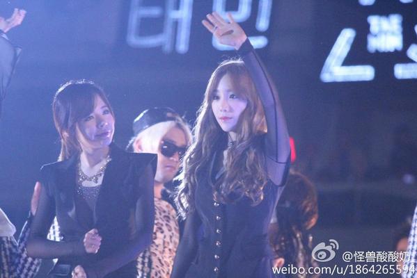 iamtzuyu's tweet photo. so cute ㅋㅋ RT @xxkhun88: "xxtaeyeon89: http://t.co/RAjYBFXB6t  http://t.co/cIHC88nzLh"" http://t.co/92Rxyp1VZT