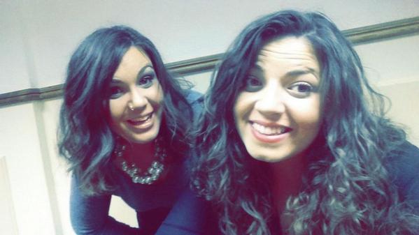 9_Ainhoa's tweet photo. Muchísimas felicidades a mi gran hermana @Vitienes21 !!! te quiero mucho!😊🎉🎈🎂🎁 http://t.co/e3DCbmpjia