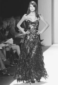 GhitaTRASH's tweet image. Rest in peace Oscar de la Renta ⭐️ #fall2001