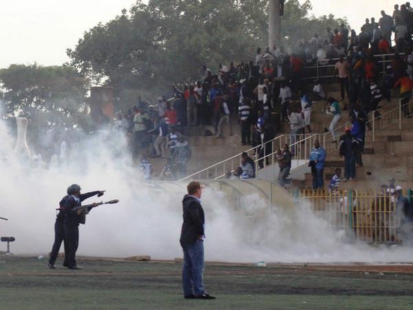 dialaradio's tweet photo. AFC Leopards to play remaining matches without fans following crowd trouble against Sofapaka. http://t.co/BDHg270zjk http://t.co/8LYoukcCba