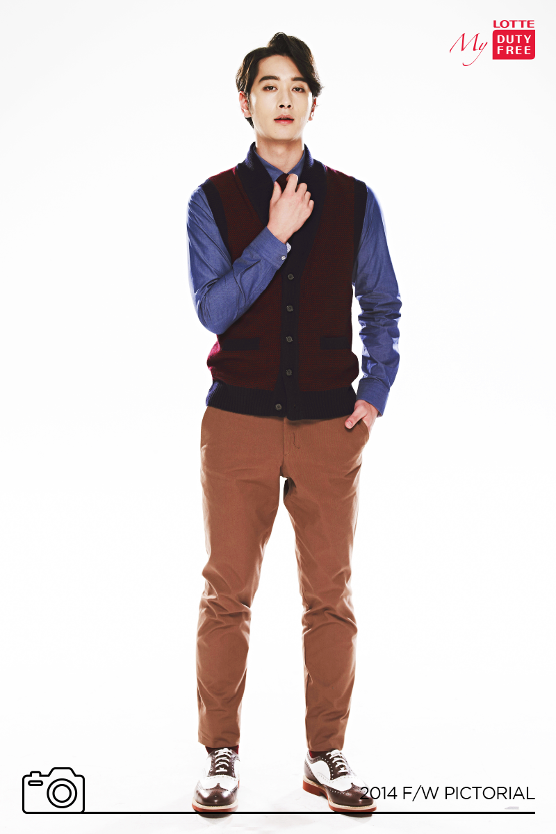 B0dam0TCEAENLc6.png:large