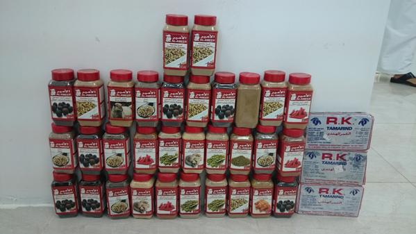 حماية المستهلك #العامرات ضبط10محلات تجارية تبيع سلع منتهية الصلاحية وبحوزتها216سلعة 
الخبر لم يتضمن اسماء المحلات