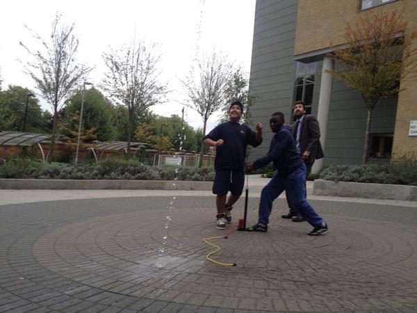hhsmathematics's tweet photo. Yr 8 pupils setting up a Rocket company, purchasing the parts, building the rocket and launching it!!!!!!! #Searchday http://t.co/Yxxc3Gbpgd