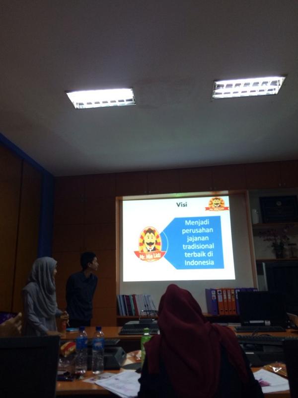 Nih guuys.skrg ada <a href="/mrmielidi/">mr.mie lidi</a> mie lidi yg enak bgt rasanya.go follow and order guys!