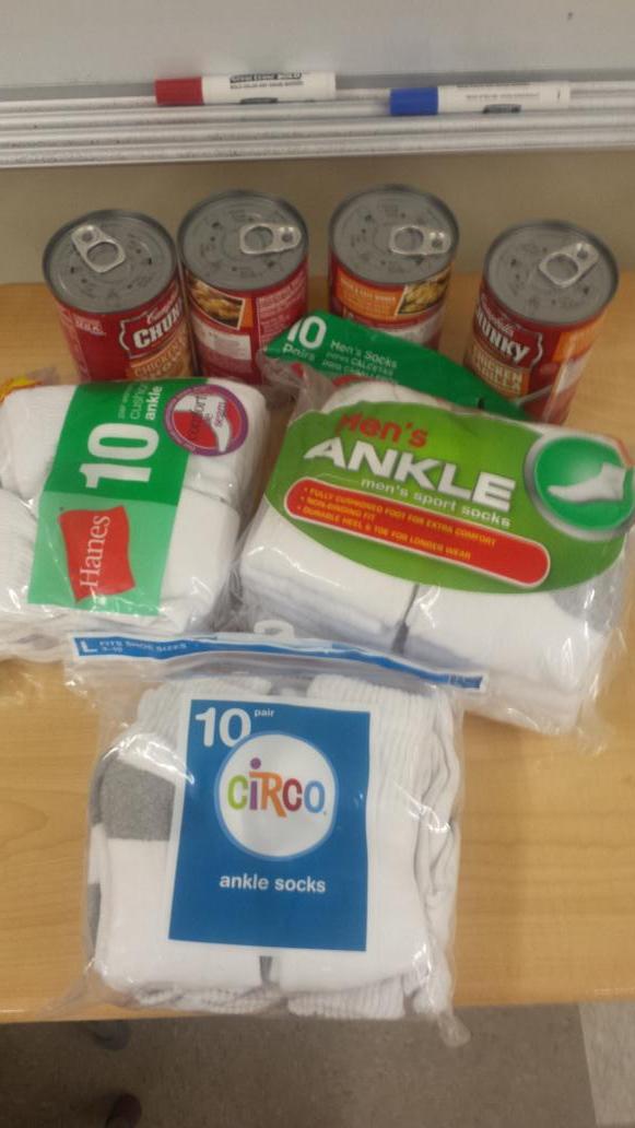 @MrChernisky my contribution is waiting in your classroom! #socktober #souptober