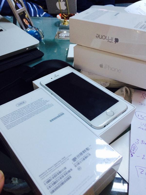 macmagaza's tweet photo. İphone 6  128 gb siyah beyaz stokta usa sıfır http://t.co/25U1dBroFT