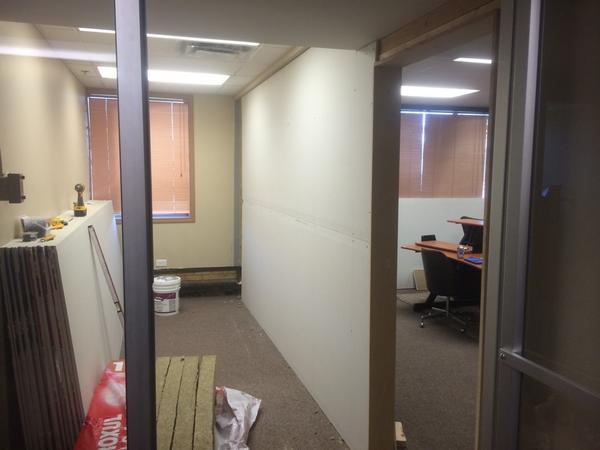 TrendkillP's tweet photo. Renos in full swing now!! http://t.co/1aneJ62zEI