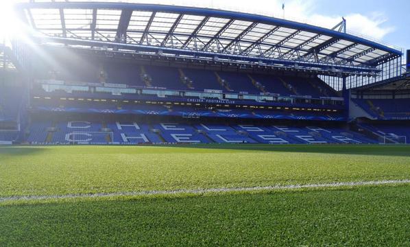 chelseafc_indo's tweet photo. Stamford Bridge menjelang pertandingan malam ini. Kurang dari tiga jam lagi... #CFCIndo #ChampionsLeague http://t.co/zGsPMijhTY