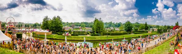 tomorrowland's tweet photo. A magical land you should visit at least once in your lifetime... http://t.co/xAA55Hs1dq