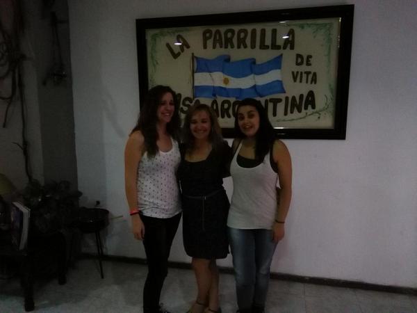 Aldearan's tweet photo. en la gloria con @vitalisan @lobisierra @PARRILLADE  @Aldearan http://t.co/tsrS80sSZc
