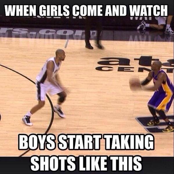 Raheem_Buckets's tweet photo. 😂😂 I be pullin that mf from 40ft http://t.co/CImvyCzLsm