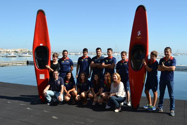 UCAM AD Pinatarense <a href="/KPinatar/">Kayak Polo Pinatar</a> se mantiene en la élite del Kayak Polo nacional @PinatarInfo,22.00h Informativo Canal 1