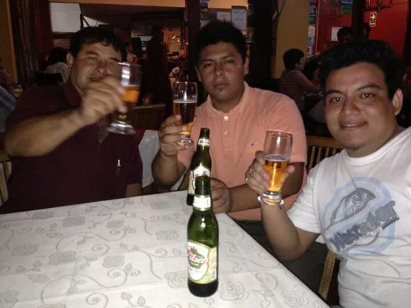 JowelR12's tweet photo. Ocasiones http://t.co/pJYfcKm9L2