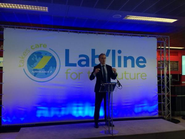 enviroaero's tweet image. The CEO of @airfrance announcing the #LabLine partnership for environmental innovation just now in Toulouse #ecofly