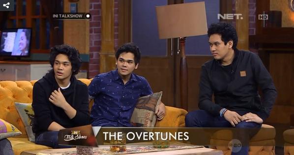 mdtvindonesia's tweet photo. Yuk, saatnya ngobrol-ngobrol yg unik-unik bareng @TheOvertunes di @Ini_Talkshow #IniTalkshowNETunik http://t.co/F8VVnaKck3