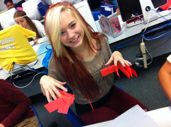 yearbookit's tweet photo. Sam Rangel packs creativity into her "10 &amp; under" descriptive sentences for her class display. @CAFREEMAN1 http://t.co/7NvDrAUkK4