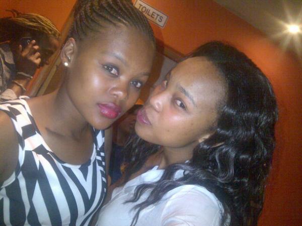 BiancaGebuza's tweet photo. Fun times #Danishpub http://t.co/4jLU8q0XLY