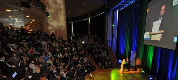 ProyectoRedLL's tweet image. Surnoticias.cl destaca lanzamiento de ayer : bit.ly/1w2pLS4