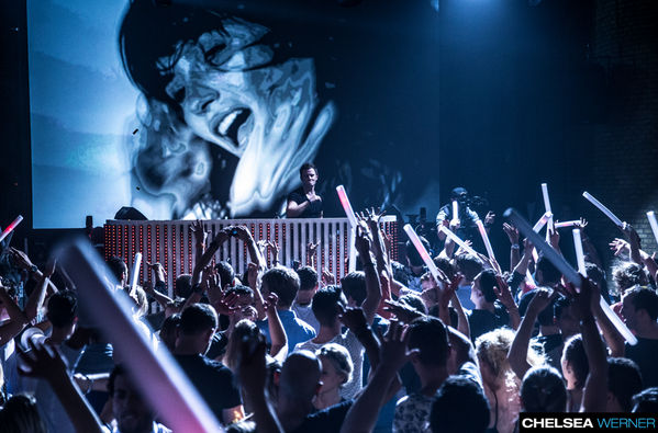 feddelegrand's tweet photo. Fedde Le Grand Rocks Amsterdam pictures can be found on my Facebook!! http://t.co/rXSunrAk5i #fedderocks #ade14 http://t.co/np3EiTUE1R