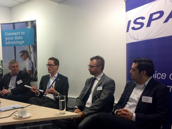 NeilCattermull's tweet photo. Rob Bath from Digital Realty discussing options with Cloud Communities #ispauk @digitalemea @comparethecloud http://t.co/kEQlA0kBxQ