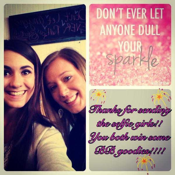 BuckarooBoutiqu's tweet photo. @ashleybuckingh1 and @ZUrrizaga ...you girls are too cute! Thank you for your support of BB!! http://t.co/5Um4AJNoyI