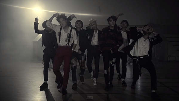 soompi's tweet photo. #BTS Declares a “Hormone War” in New Music Video (Watch here: http://t.co/yh2Df7P6fa) http://t.co/Yh4x7OJzlY