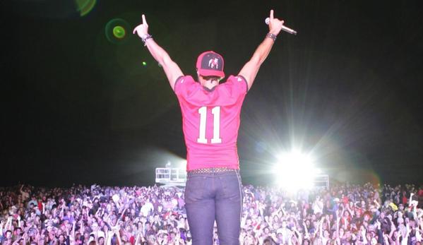 _thatbootytho_'s tweet image. 😍