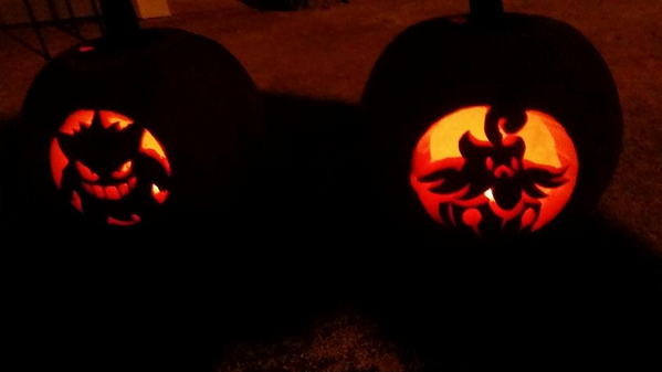 Pokemon's tweet photo. Thanks to Trainer Alison for sharing these great #PokemonHalloween pumpkins! http://t.co/yWKHxdpuiX http://t.co/qBNGHdJNfj