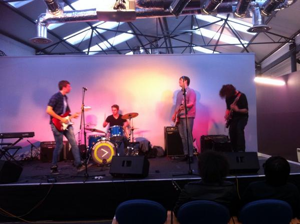 DifferentAnglez's tweet photo. @FoyerFedDannyJ great venue for @PUT_Brum event @PopUpTalentUK @ATMBirmingham music playing everywhere #imlovinit http://t.co/DaZeLaNqQJ