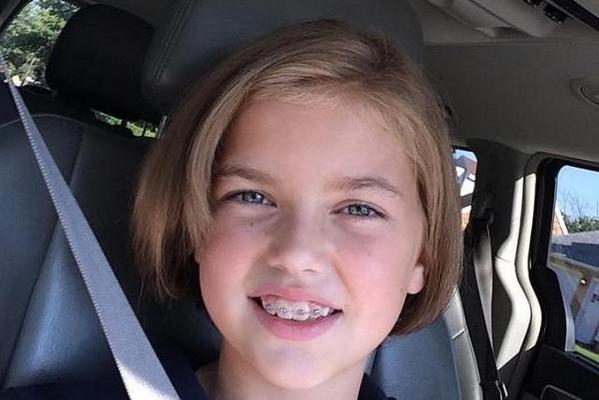 ddmleanne's tweet photo. 10-Year-Old Girl Called 'Ugly' By Classmates After Donating Her Hair To Charity http://t.co/aG3q2YWDtH http://t.co/8jaDLidpRN