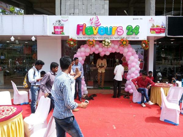 Flavours24's tweet photo. Flavours24 Belgaum opens today with flying colours...
Stay Wow!!! http://t.co/NPNjfU3j7d