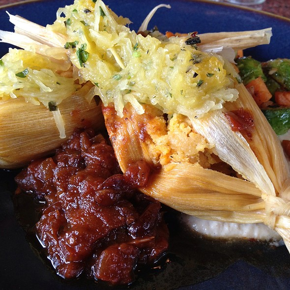 RelishSB's tweet photo. RT @foodspotting: If loving squash tamales is wrong, we don't want to be right. http://t.co/2gkBiyzNJB http://t.co/fiFVTeB4rP