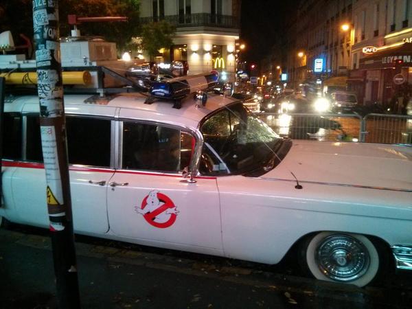 CityGuideVIP's tweet photo. Something's strange in the neighbourhood @LeGrandRexOff http://t.co/9o127bilaX