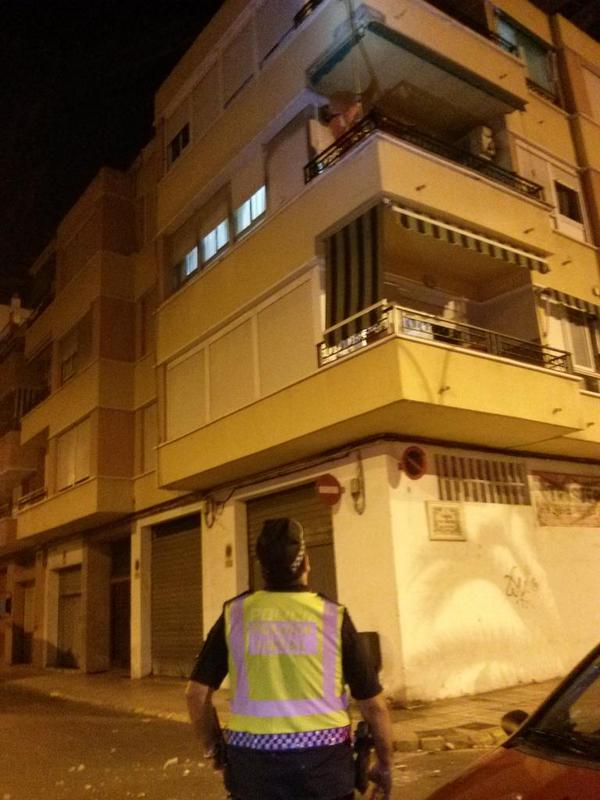 zaiida22's tweet photo. Ratet de polis i bomberos 👮🚒 http://t.co/Rx7Ud82mvM