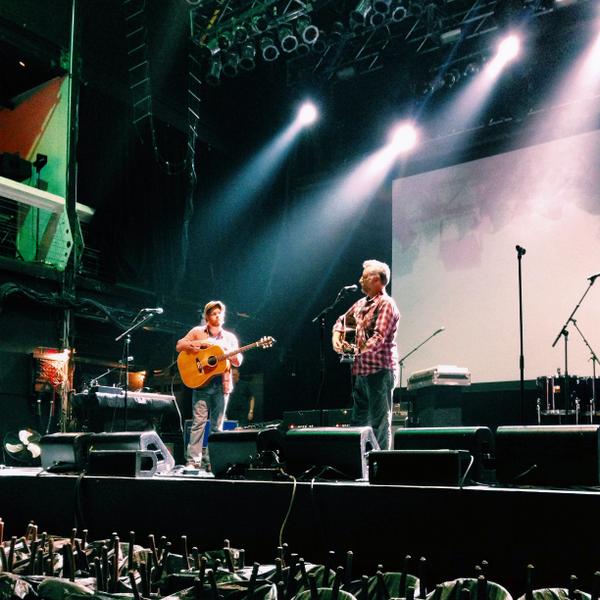 aperturefnd's tweet image. They sound great in a car but even better in person! #Soundchecking w/ @joepurdy and @billybragg. #ApertureOpenRoad