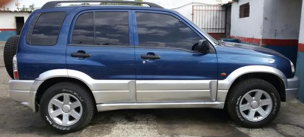 Pepecarbon's tweet photo. @AquiVENDO se vende 2007 con 112000 km solo llamadas http://t.co/o3wIRPqQer