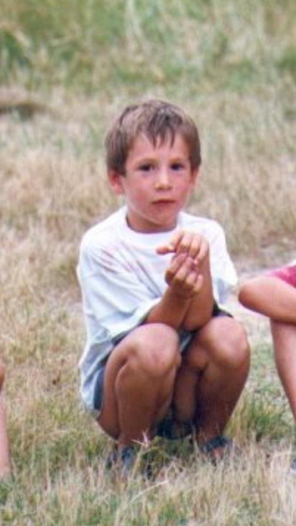 <a href="/Remilamerat/">Rémi Lamerat</a> j'ai un gros nez rouge...deux traits sous les yeux...un chapeau qui bouge...un air malicieux #stadefoyen