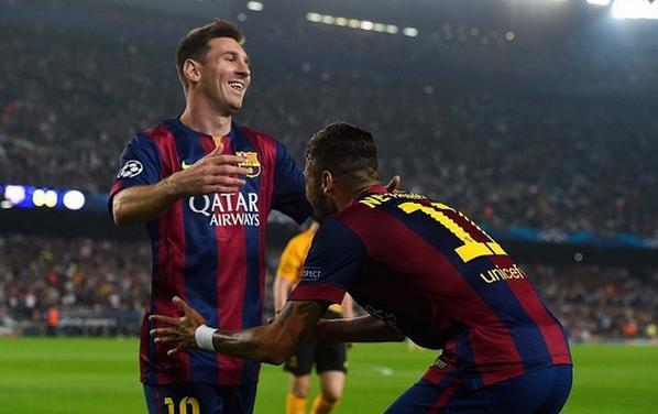 FootballFunnnys's tweet image. Leo Messi this season. 

11 games - 11 goals - 11 assists

RT if you think he is the best player in the World.