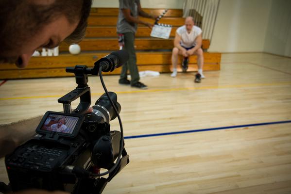 2776Updates's tweet photo. Can you figure out who's starring in 2776's new video for for the ultimate sports anthem/takedown, "Live It Now"? http://t.co/boJD48futU