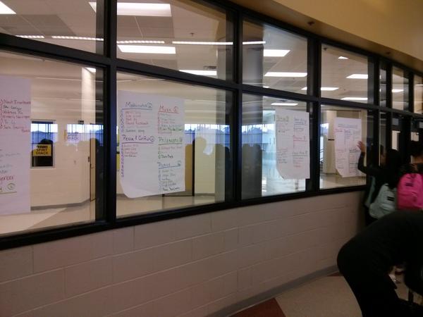 IBeducatedRMHS's tweet image. Camaraderie &amp;amp; apple cobbler! Jack G made dessert! 1st draw 2 Anders A &amp;amp; Brett K was our #best4last  #IBRMHS #IBhumor