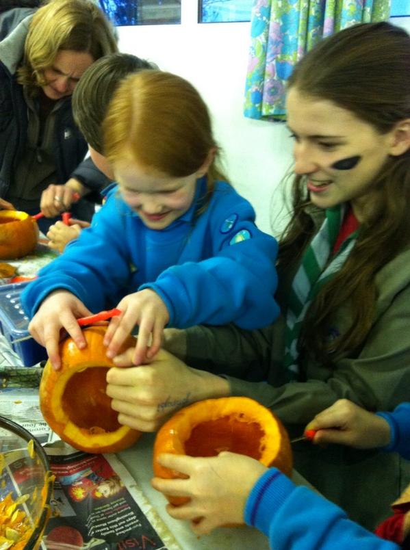 LynninColwall's tweet image. #Colwall #beavers get ready for Autumn with pumpkin carving and hot chocolate making.