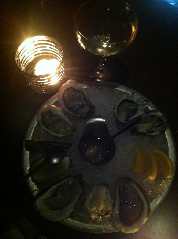 JoseeLupien's tweet photo. Oysters and Champagne combo win @Notkins ! #xplorenicolasfeuillatte http://t.co/iEm2JxNVCm