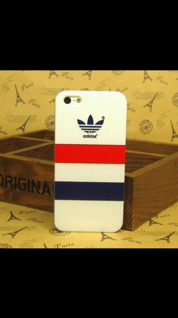 joseaymarig's tweet photo. Carcasas iphone5/5s adidas interesados MD http://t.co/oUbw9EIVIN