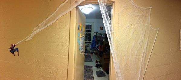 ava_sho95's tweet photo. Mags and I officially ready for Halloween http://t.co/8EAaNbU4gi