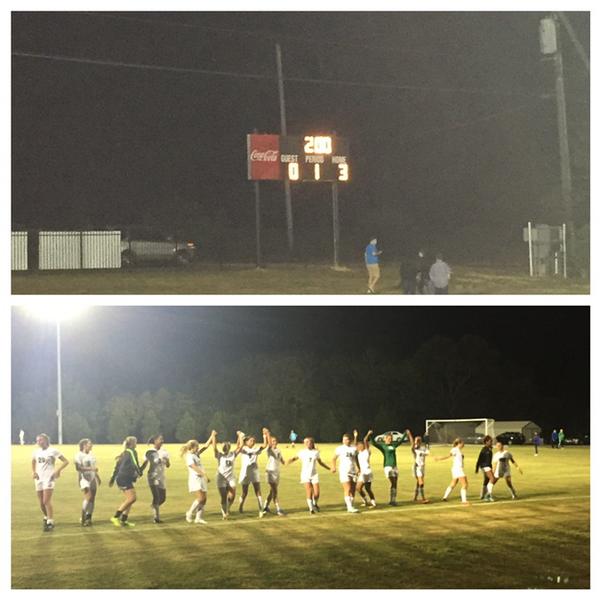 EastHamYL's tweet photo. #beastham Girls Soccer domination! #clutch #easthamfam http://t.co/52Fc54AsIo