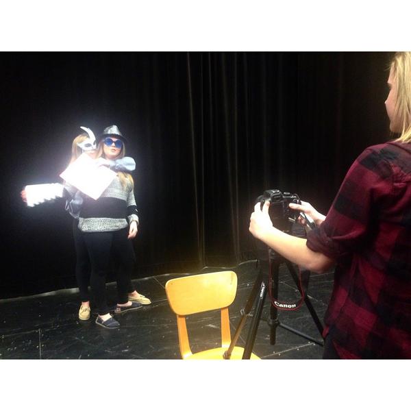 Osnap_'s tweet photo. Getting ready for opening day!! Tuesday October 28th, get your smiles ready😄📷 http://t.co/BZP92LDWe9